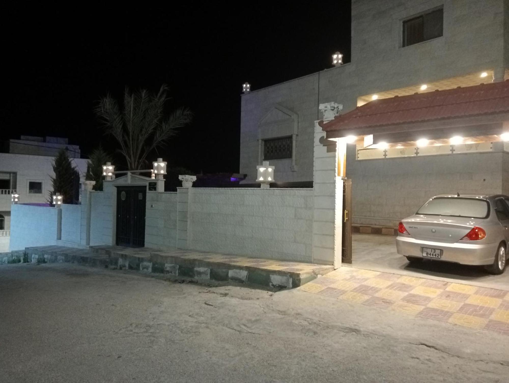 Bait Al Salam Apartment Umm Qays Exterior photo